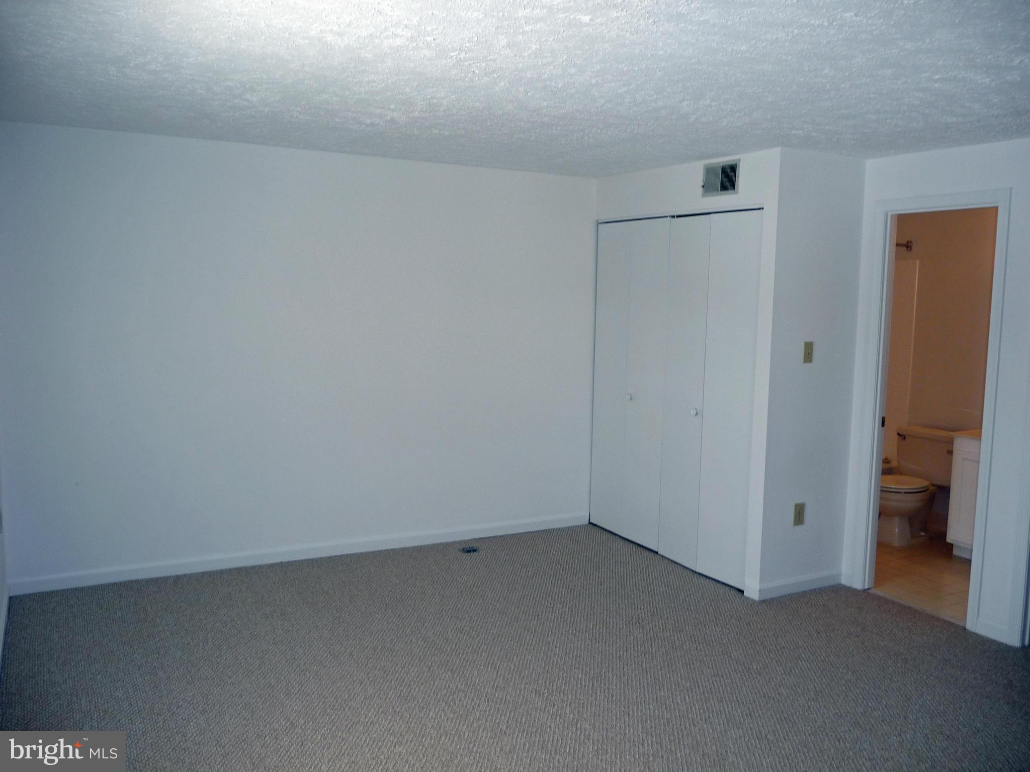 6022 Independence Way Alexandria, VA 22312 - Photo 18 of 26 Rear Master Bedroom