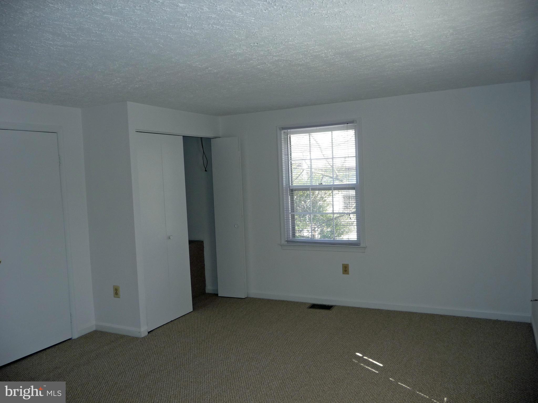 6022 Independence Way Alexandria, VA 22312 - Photo 22 of 26 Rear Master Bedroom