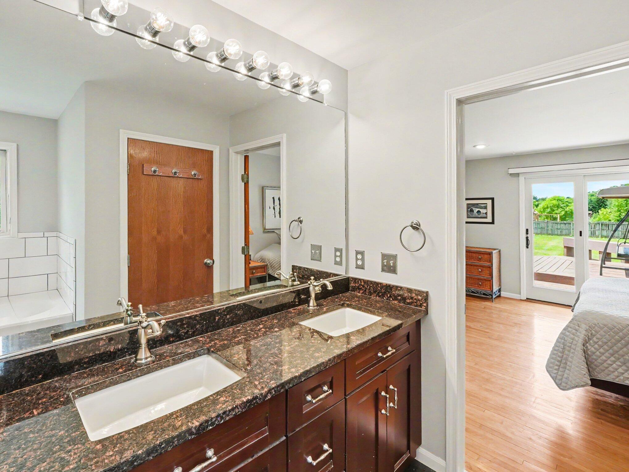8698 Warner Road Saline, MI 48176 - Photo 20 of 80 Primary Bath 4