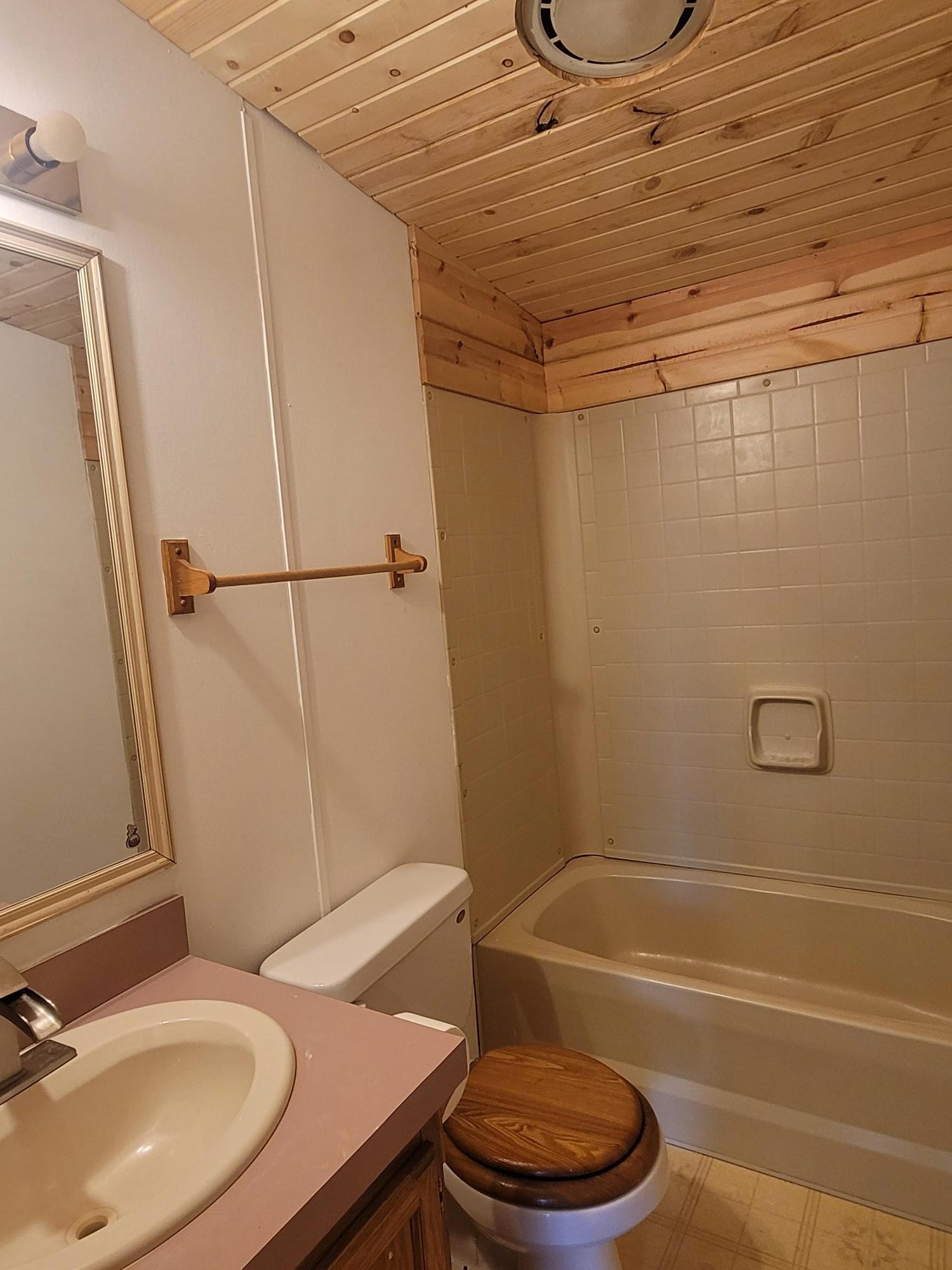 4140 Lakewood Road Harshaw, WI 54529 - Photo 19 of 35 Gallery Image 19