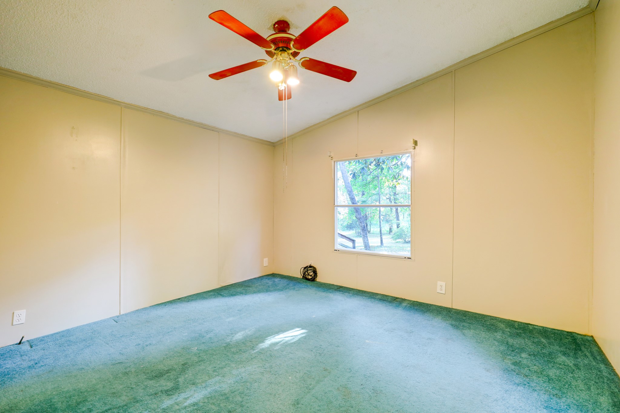 17130 Pugh Lane Conroe, TX 77306 - Photo 22 of 37 another bedroom