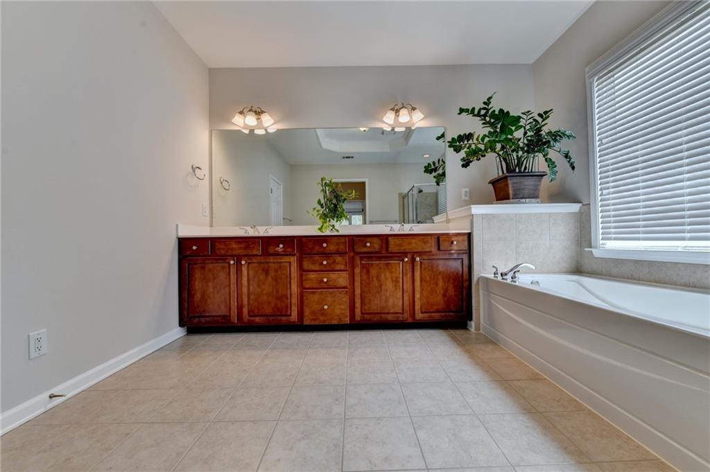 3153 Cambria Road Southwest Atlanta, GA 30331 - Photo 44 of 76