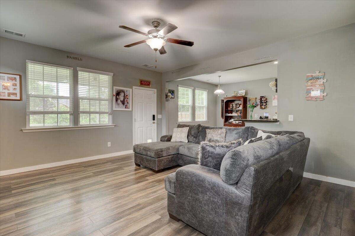 452 Rockville Road Moncks Corner, SC 29461 - Photo 4 of 32 05-OHB-1005