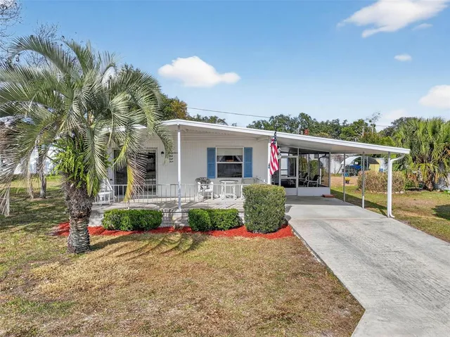 $125,000 | 39115 Ola Avenue, Zephyrhills, FL 33542
