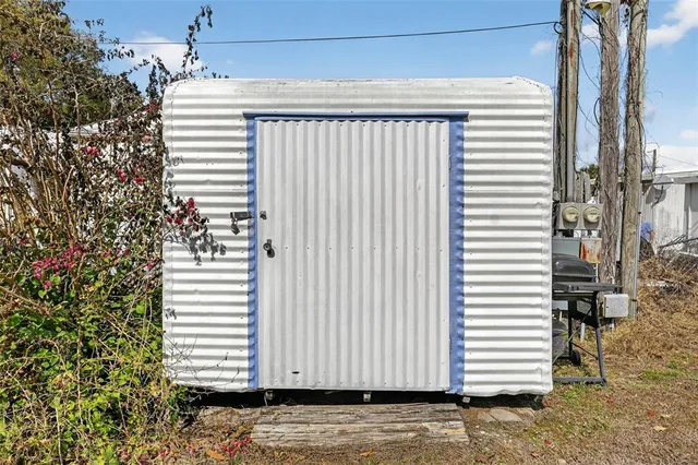 $125,000 | 39115 Ola Avenue, Zephyrhills, FL 33542