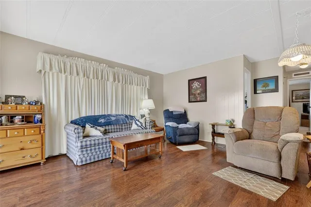 $125,000 | 39115 Ola Avenue, Zephyrhills, FL 33542