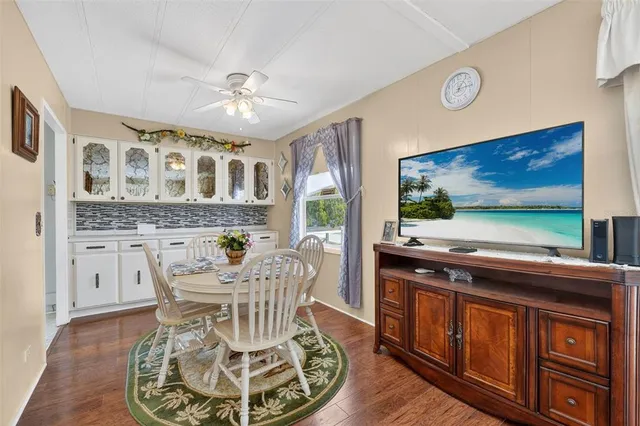 $125,000 | 39115 Ola Avenue, Zephyrhills, FL 33542