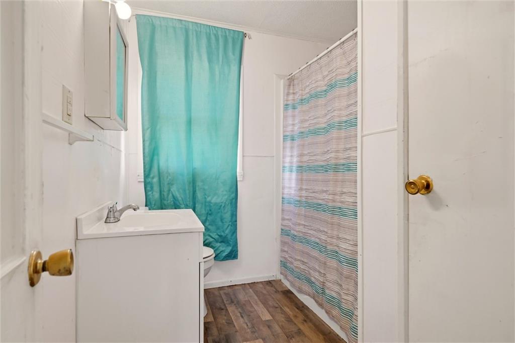 1417 Randolph Street New Castle, PA 16101 - Photo 8 of 15 a bathroom with a shower