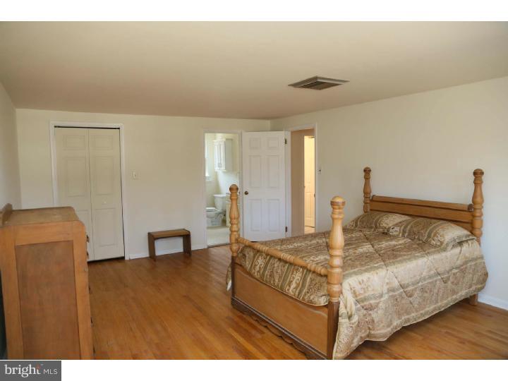 936 Powderhorn Drive Lansdale, PA 19446 - Photo 8 of 11 Master Bedroom