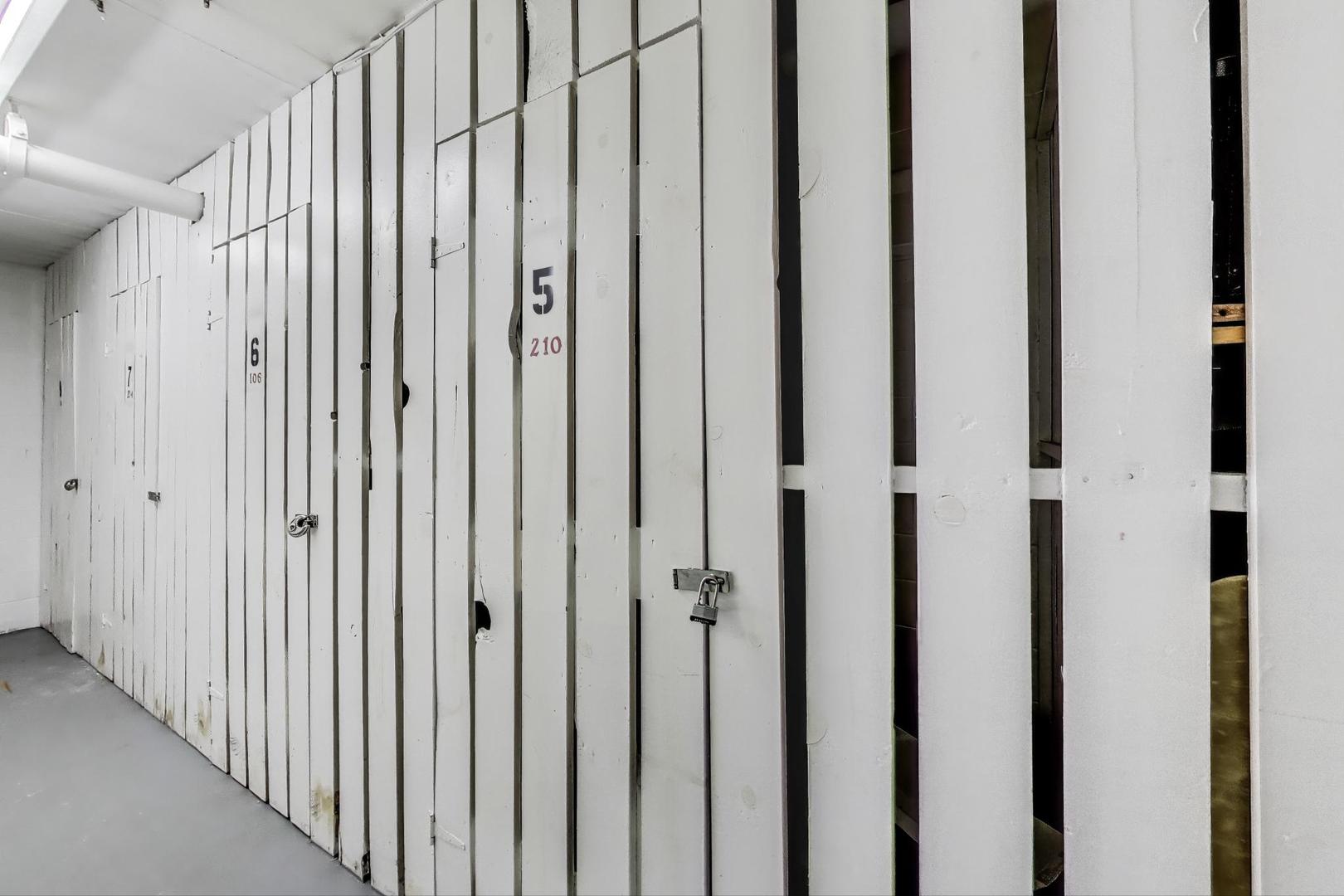 3950 Dundee Road, Unit 210 Northbrook, IL 60062 - Photo 28 of 33 Gallery Image 28