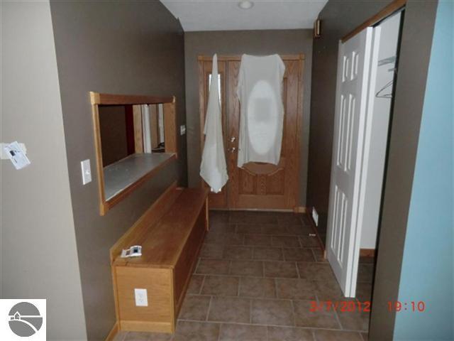 16287 Aletha Road Interlochen, MI 49643 - Photo 9 of 25 1733902-8.JPG