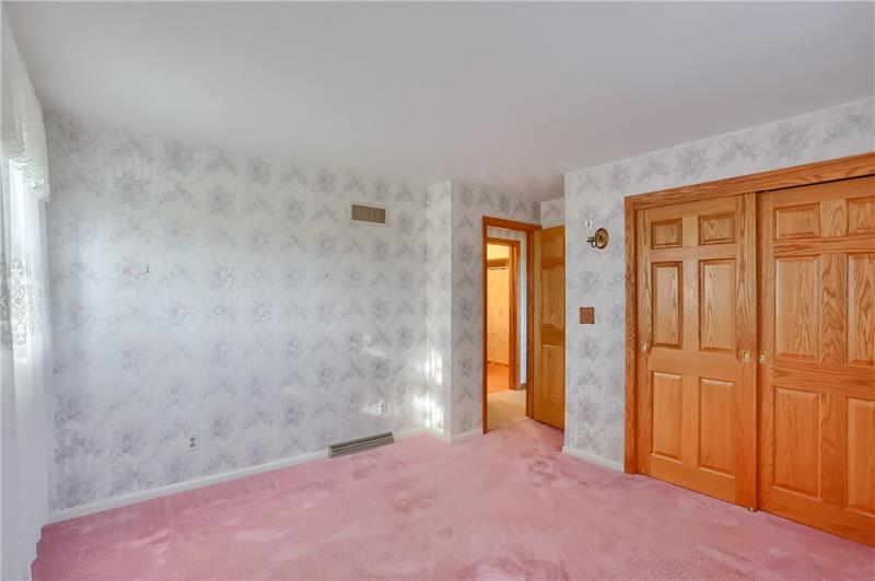 605 Scott Ridge Road Harmony, PA 16037 - Photo 14 of 25