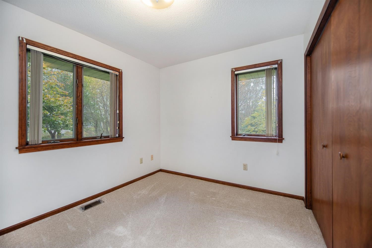 1140 North Freer Road Chelsea, MI 48118 - Photo 11 of 30 Photo 11