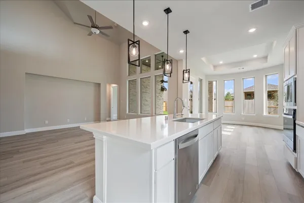 $3,700 | 7523 Mariposa Way, Katy, TX 77493