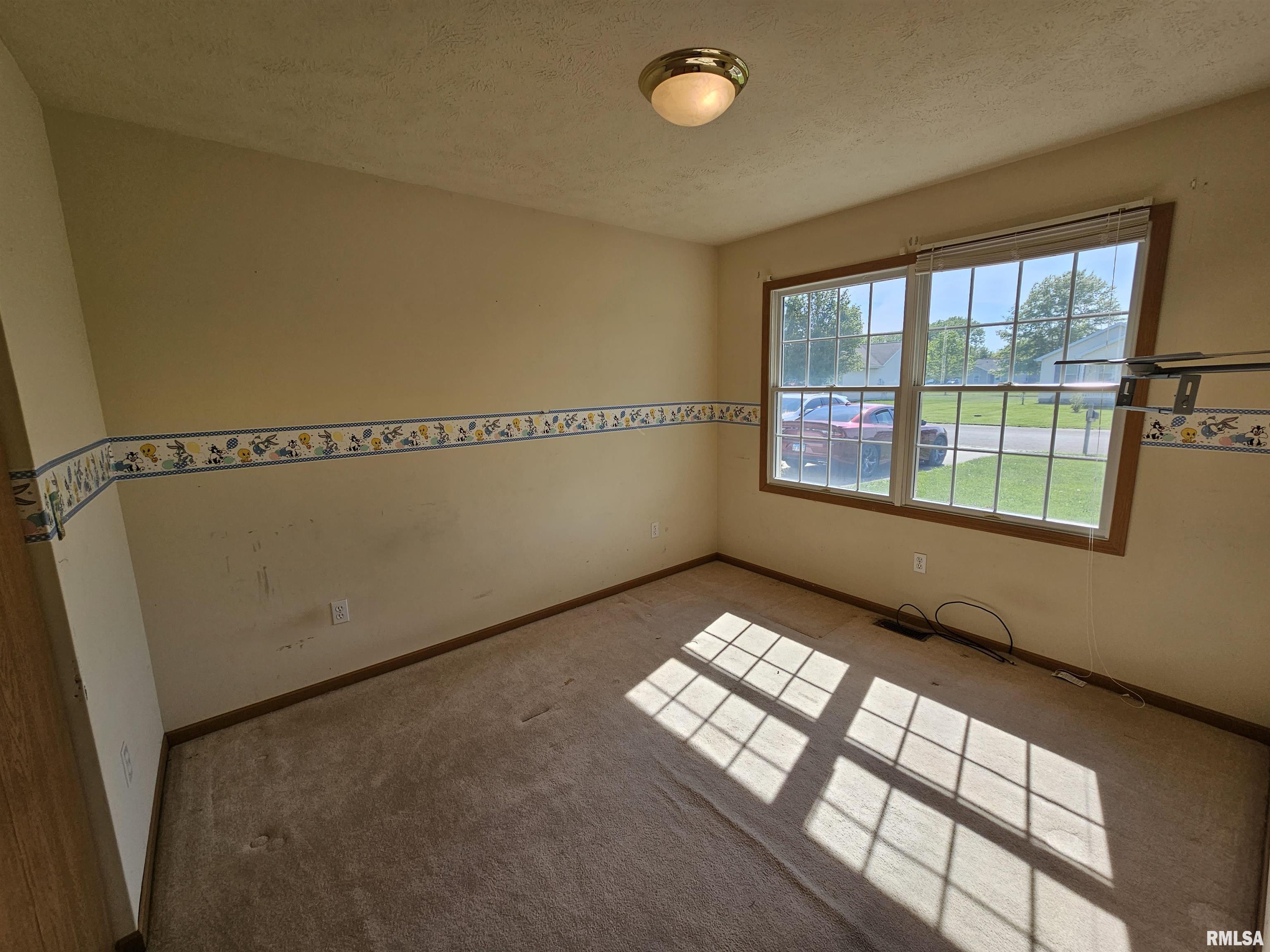 506 Bitterroot Drive Athens, IL 62613 - Photo 14 of 23 Gallery Image 14
