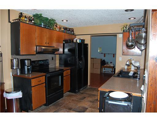 5301 Southwest 7th Street Margate, FL 33068 - Photo 5 of 14 Kitchen
