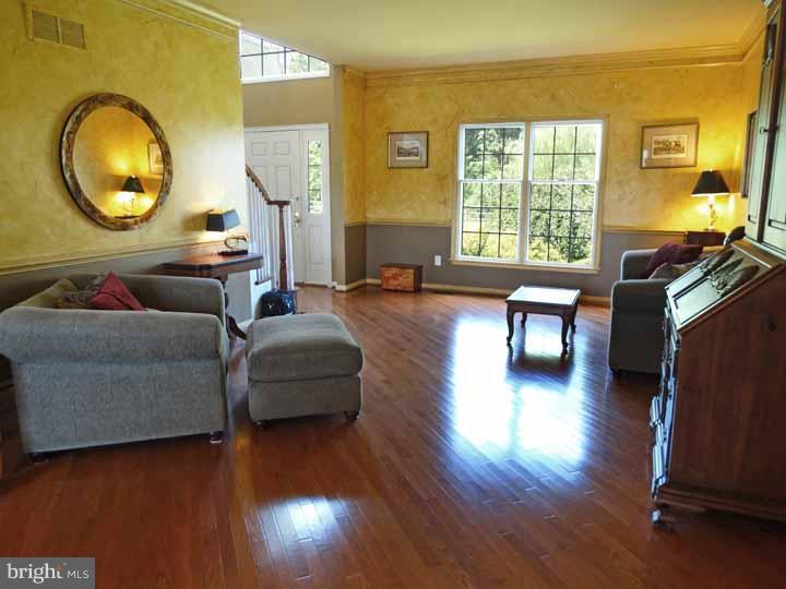 3826 Green Ridge Road Furlong, PA 18925 - Photo 9 of 24