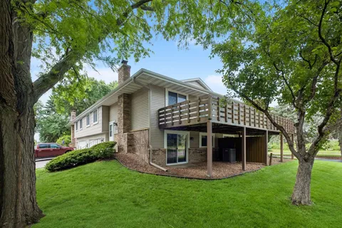 $262,000 | 9651 Ensign Circle, Bloomington, MN 55438