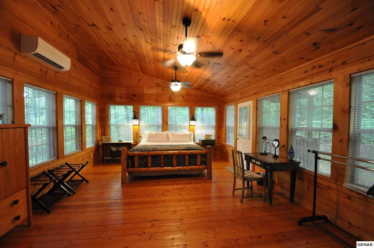 163 Sequoyah Village Road Townsend, TN 37882 - Photo 15 of 26 Gallery Image 15