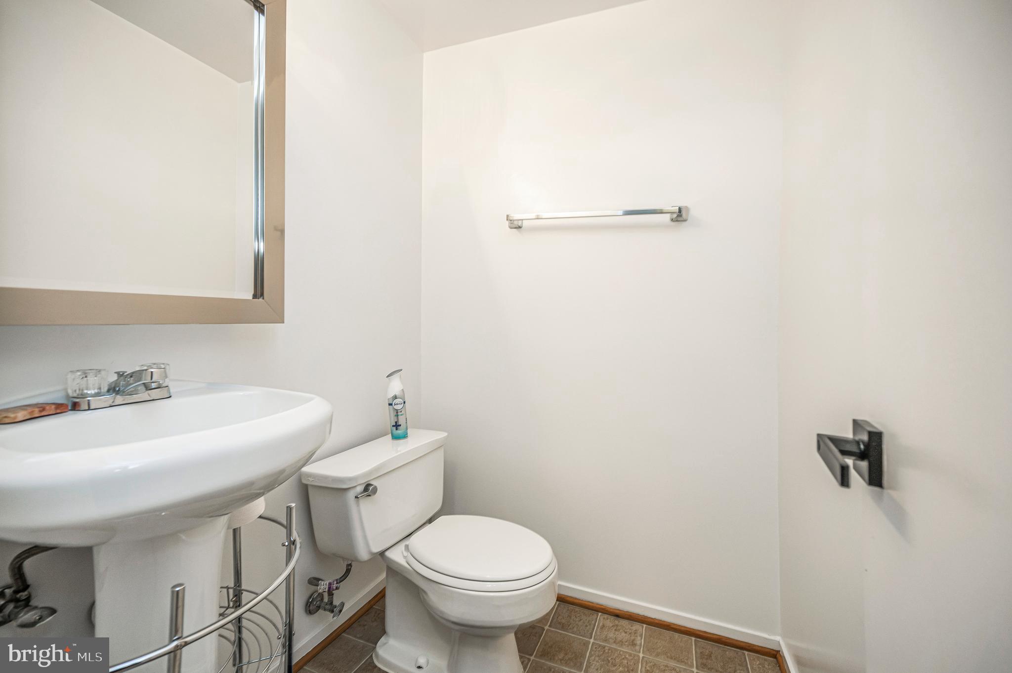 2215 Glencourse Lane Reston, VA 20191 - Photo 38 of 68