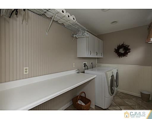 235 B Street Middlesex, NJ 08846 - Photo 11 of 25 Gallery Image 11