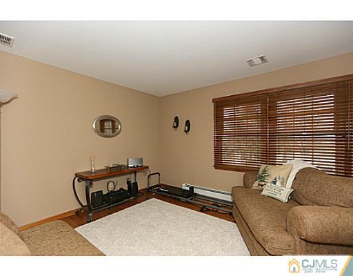 235 B Street Middlesex, NJ 08846 - Photo 14 of 25 Gallery Image 14