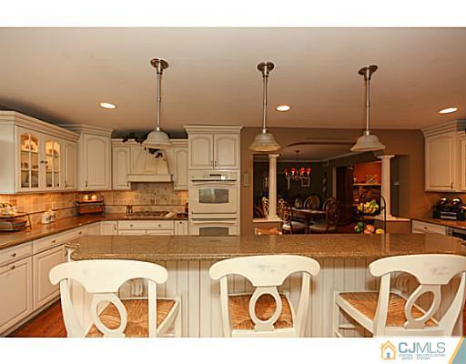 235 B Street Middlesex, NJ 08846 - Photo 7 of 25 Gallery Image 7