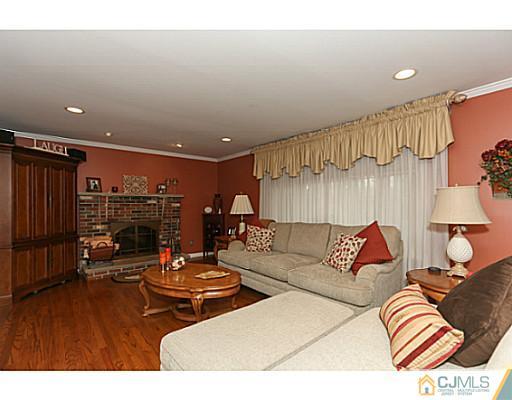 235 B Street Middlesex, NJ 08846 - Photo 9 of 25 Gallery Image 9
