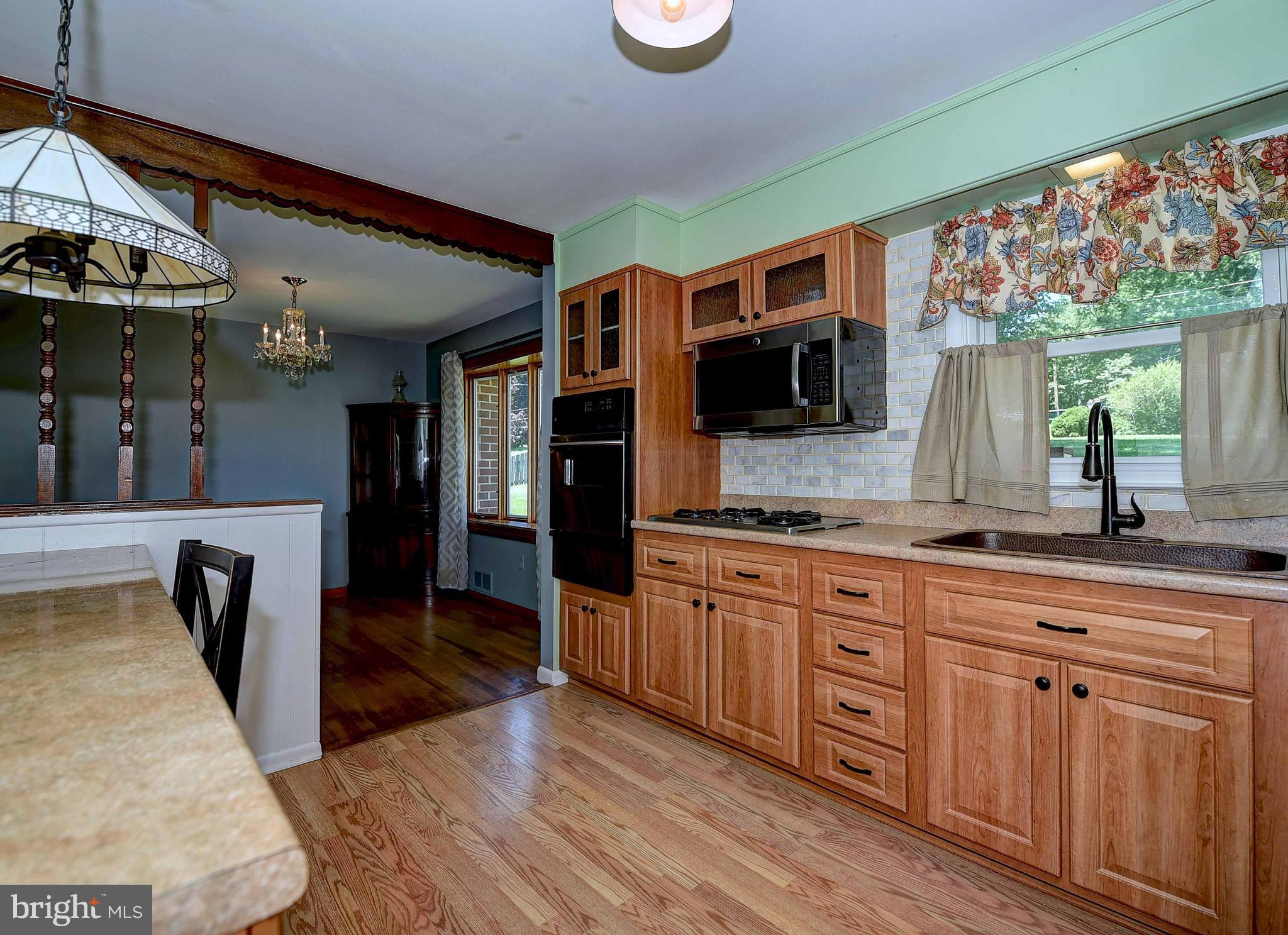 511 Westview Road Bel Air, MD 21015 - Photo 11 of 28 All appliances convey