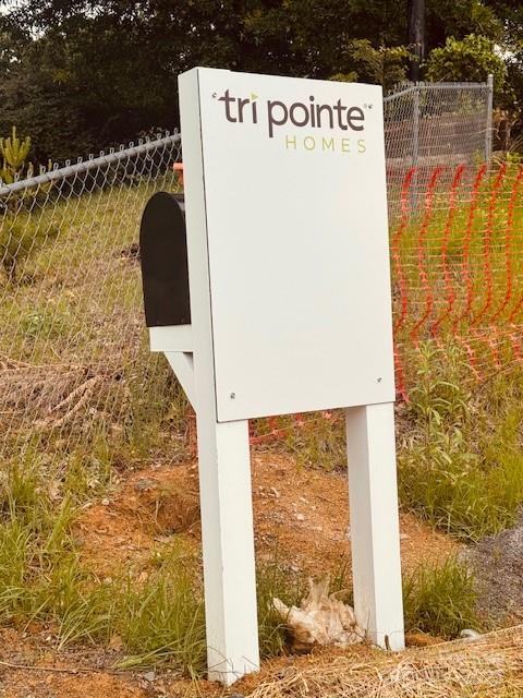 2015 C Avenue Charlotte, NC 28216 - Photo 20 of 25