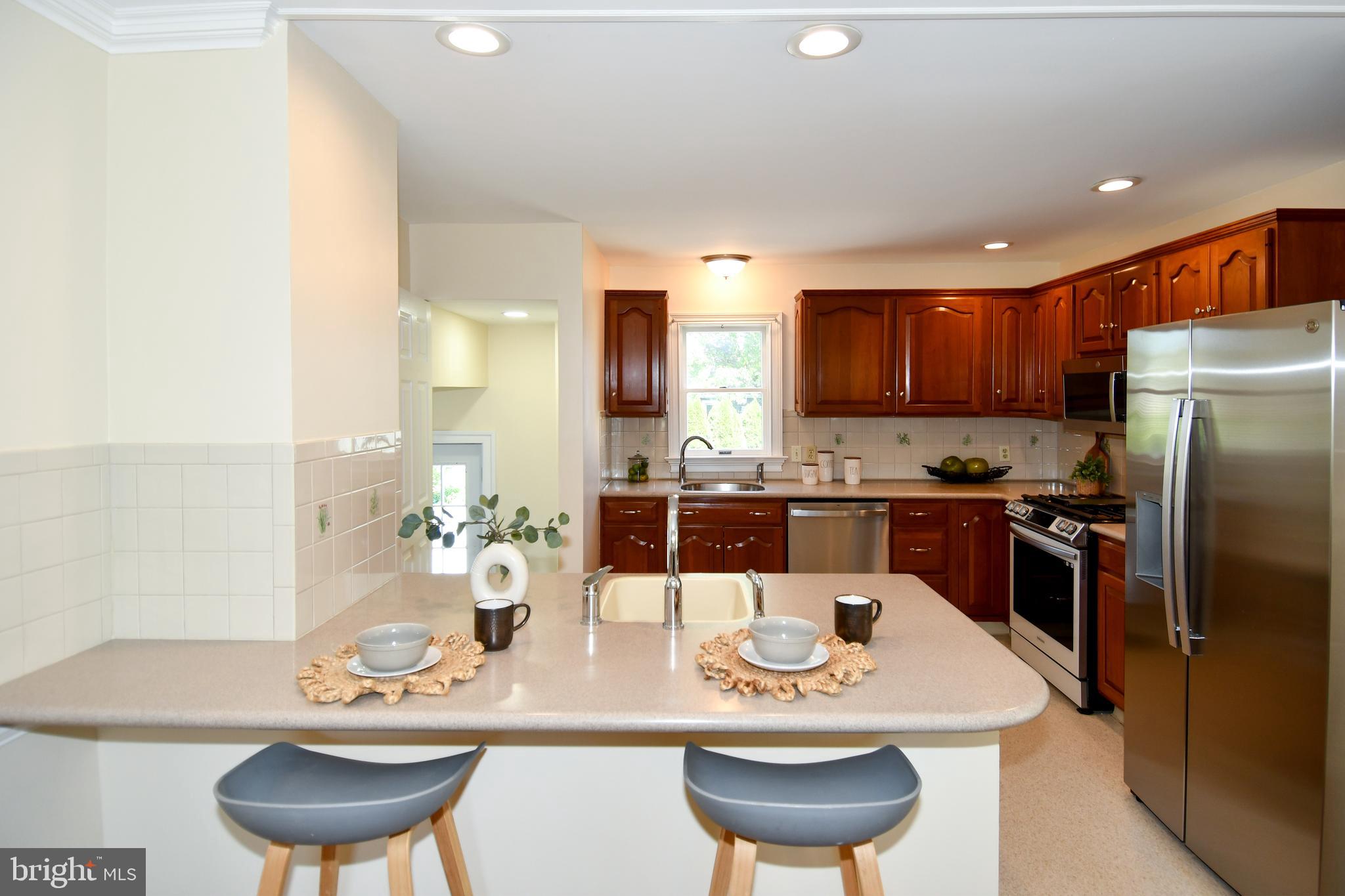 7011 Old Sandy Spring Road Laurel, MD 20707 - Photo 12 of 39