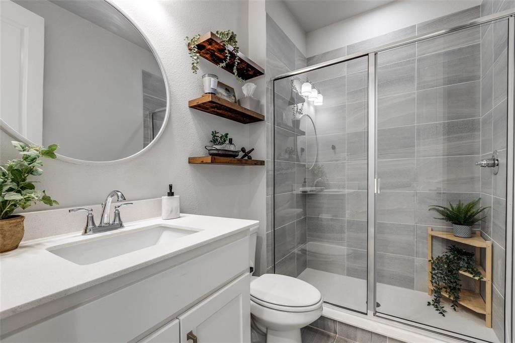 1000 Adair Road Prosper, TX 75078 - Photo 27 of 38 Pristine home feature FOUR full bathooms.. so no waiting!! or fights over the baths!