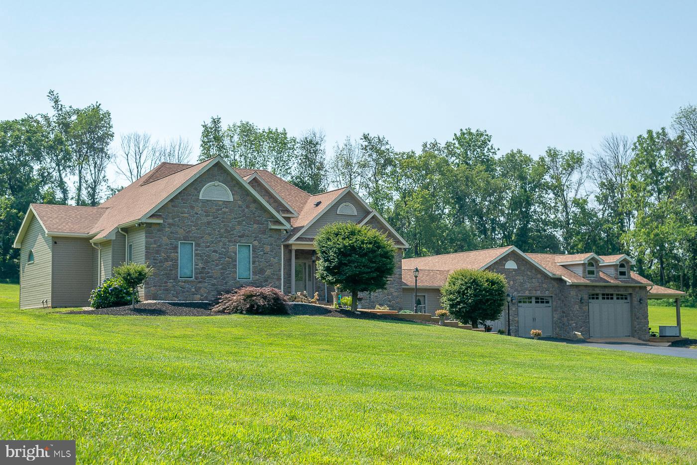 407 Coffeetown Road Easton, PA 18042 - Photo 35 of 40