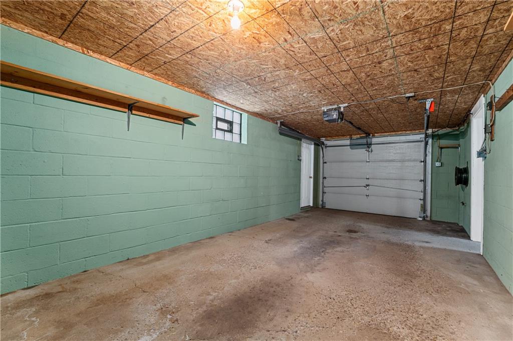 1839 Viruth Street Pittsburgh, PA 15212 - Photo 23 of 32