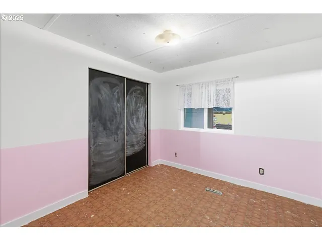 $310,000 | 810 Acadia Avenue, Garibaldi, OR 97118