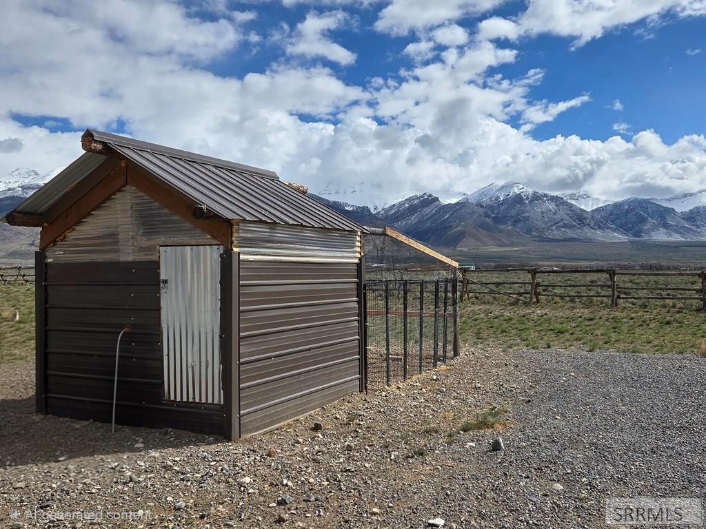5594 Fish Hatchery Road Mackay, ID 83251 - Photo 12 of 40