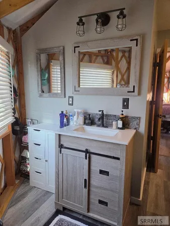 $295,000 | 5594 Fish Hatchery Road, Mackay, ID 83251
