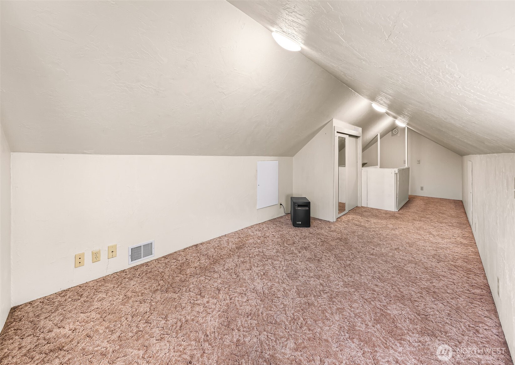 12707 Josh Wilson Road Mount Vernon, WA 98273 - Photo 21 of 25 Gallery Image 21