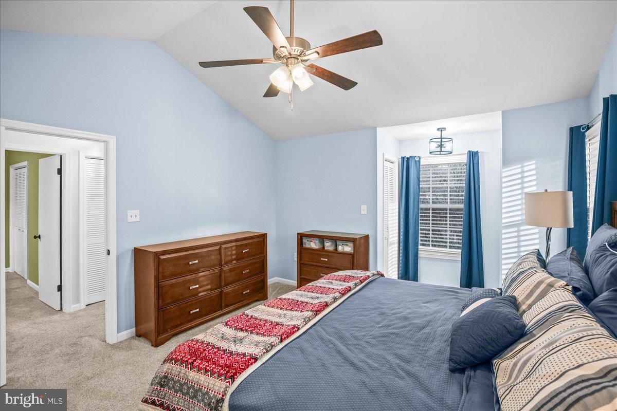 7952 Gambrill Court Springfield, VA 22153 - Photo 15 of 35 Vaulted ceilings
