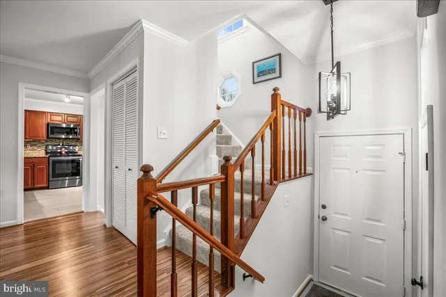 $650,000 | 7952 Gambrill Court, Springfield, VA 22153