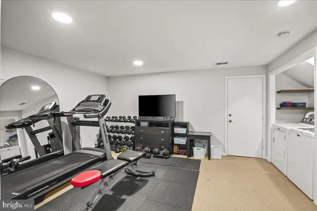 $650,000 | 7952 Gambrill Court, Springfield, VA 22153