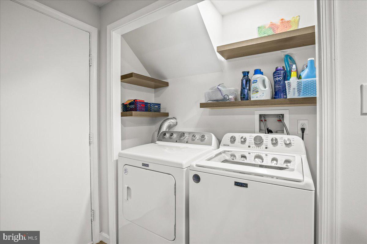 7952 Gambrill Court Springfield, VA 22153 - Photo 29 of 35 Laundry space