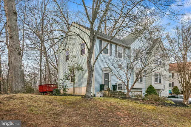 $650,000 | 7952 Gambrill Court, Springfield, VA 22153