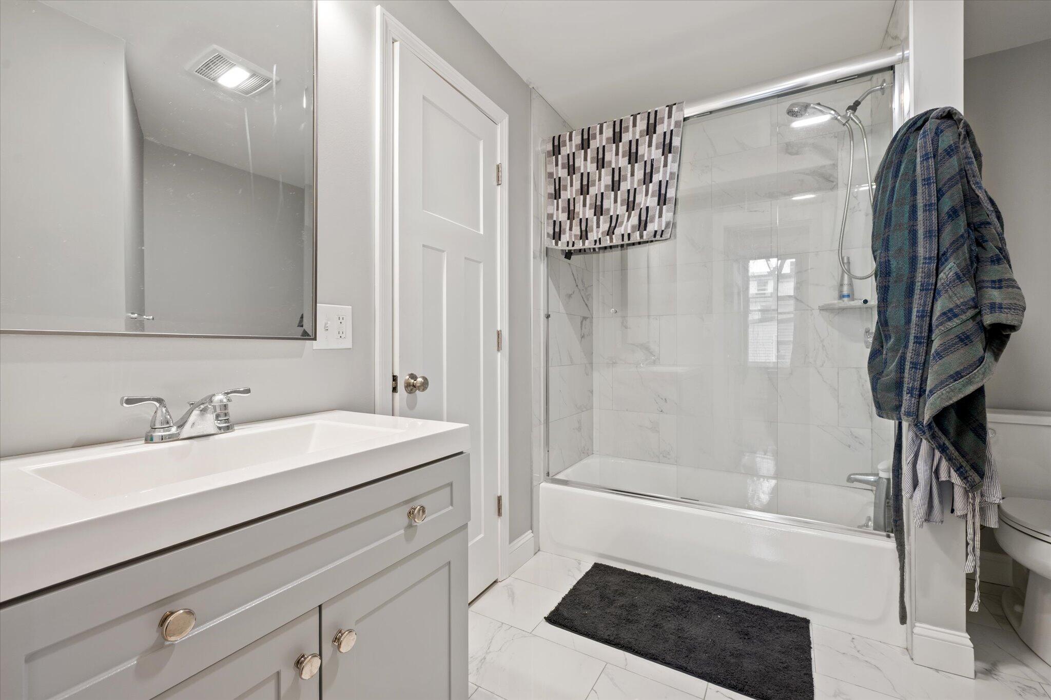 72-74 3rd Street Bangor, ME 04401 - Photo 31 of 69 37-Apt. 5