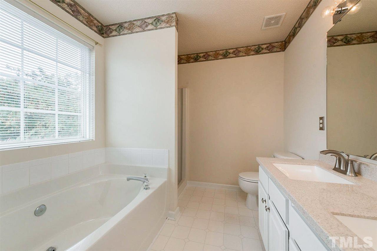 4709 Cardinal Grove Boulevard Raleigh, NC 27616 - Photo 4 of 20 Gallery Image 4