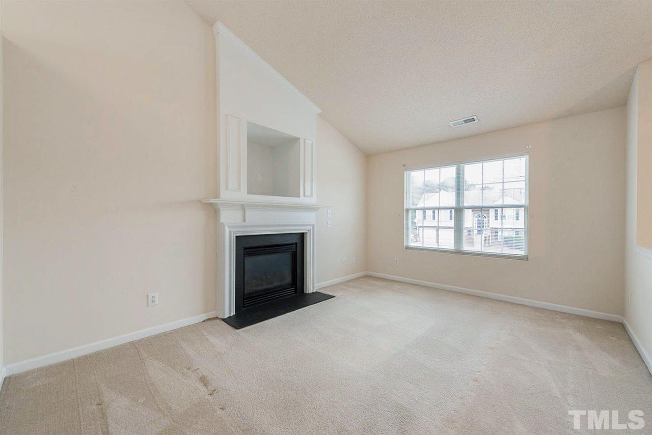 4709 Cardinal Grove Boulevard Raleigh, NC 27616 - Photo 7 of 20 Gallery Image 7