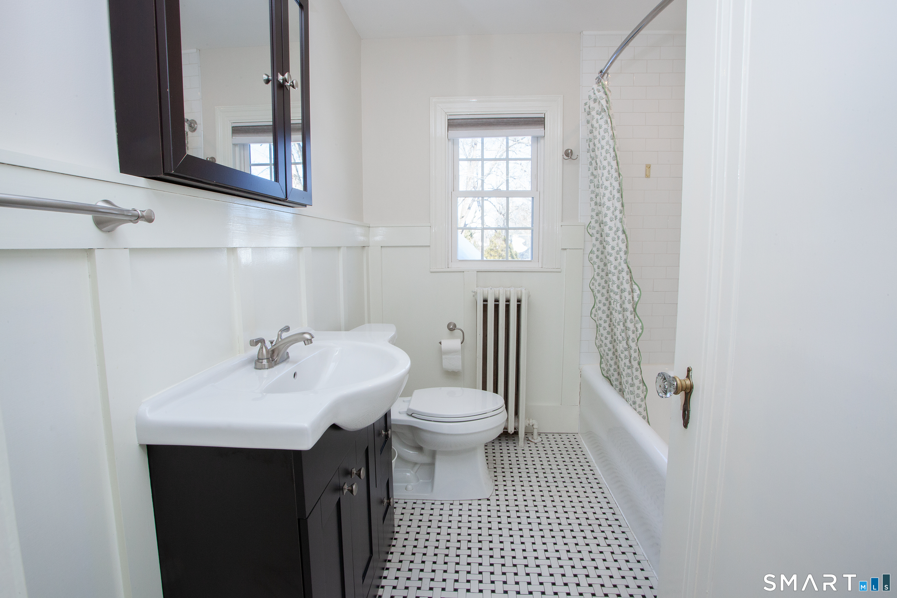 30 Sedgwick Road West Hartford, CT 06107 - Photo 27 of 40