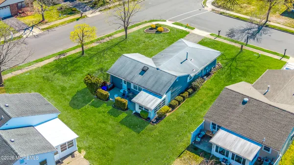 $340,000 | 2 Mariner Avenue, Brick, NJ 08723