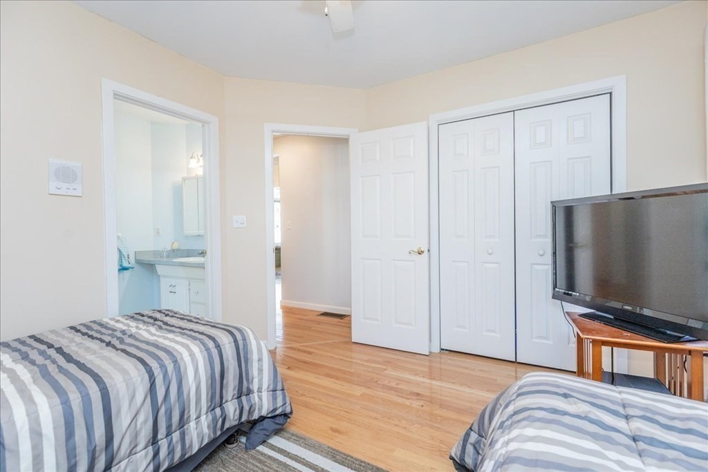 28 Mooney Road Salem, MA 01970 - Photo 23 of 40 Gallery Image 23