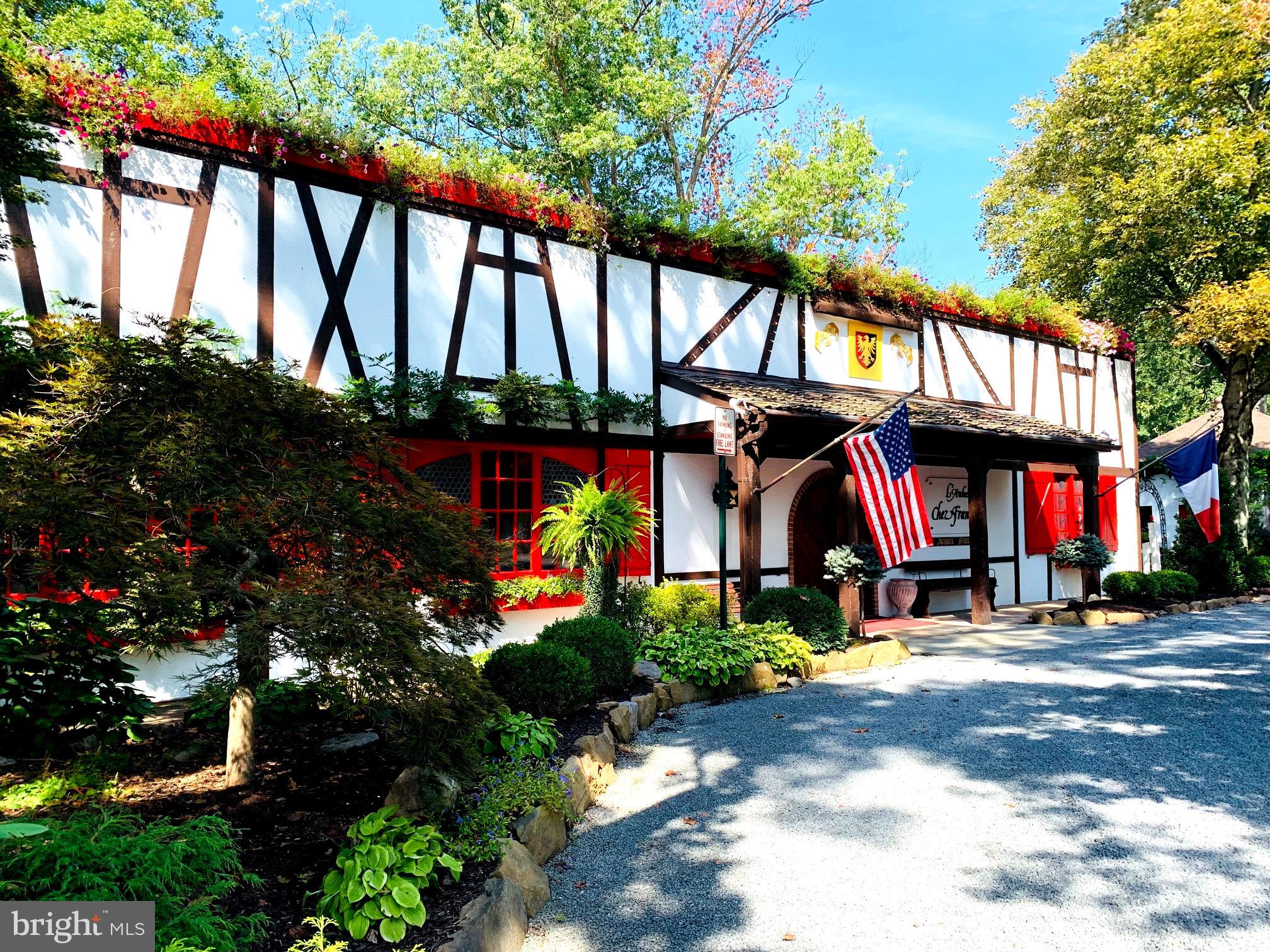 7 Jefferson Run Road Great Falls, VA 22066 - Photo 31 of 34 L'Auberge Chez Francois! Come & enjoy!